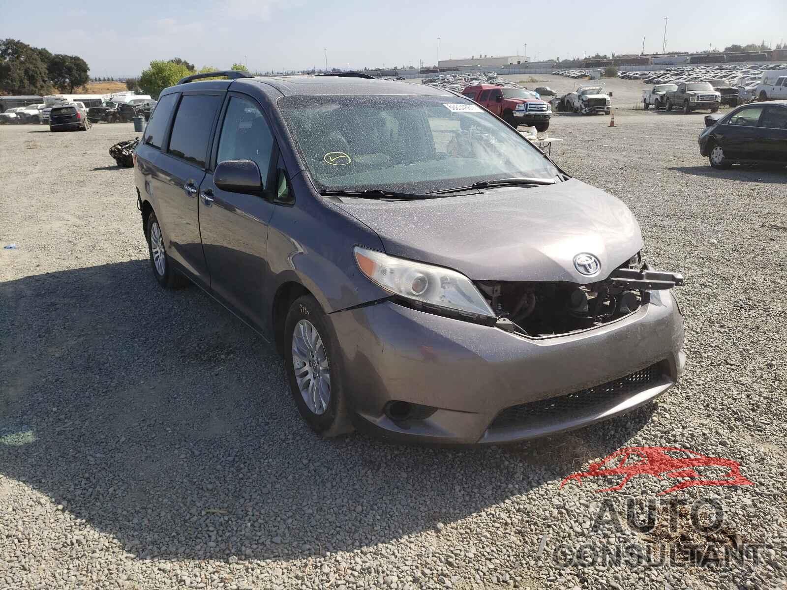 TOYOTA SIENNA 2016 - 5TDYK3DC8GS692129