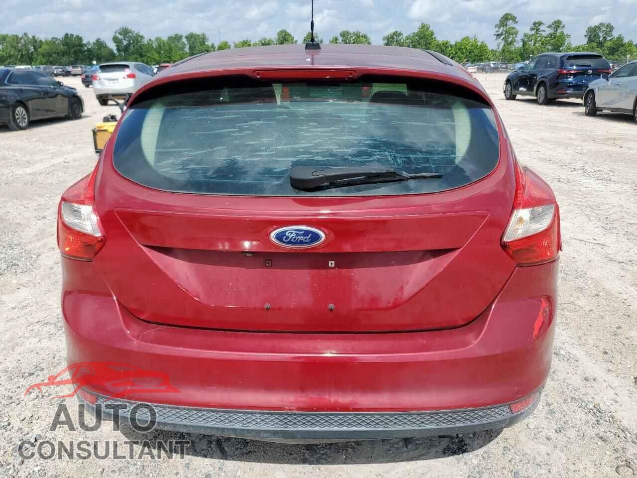 FORD FOCUS 2014 - 1FADP3N23EL263992