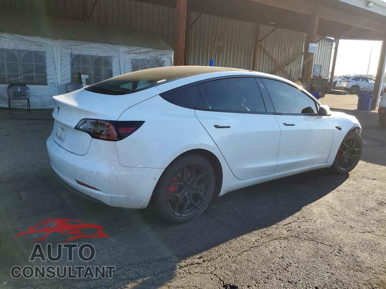 TESLA MODEL 3 2018 - 5YJ3E1EBXJF081400
