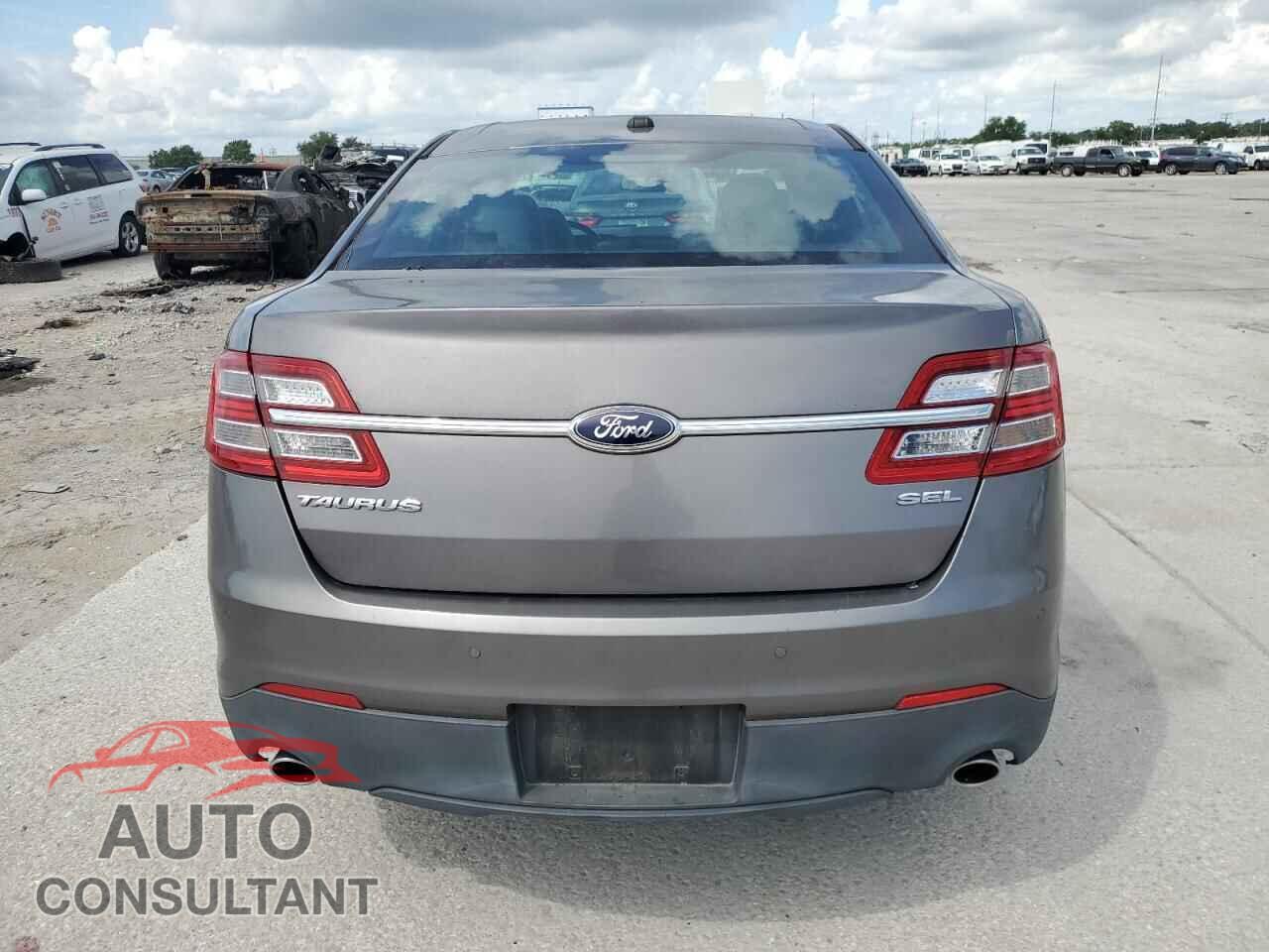 FORD TAURUS 2013 - 1FAHP2E89DG170482