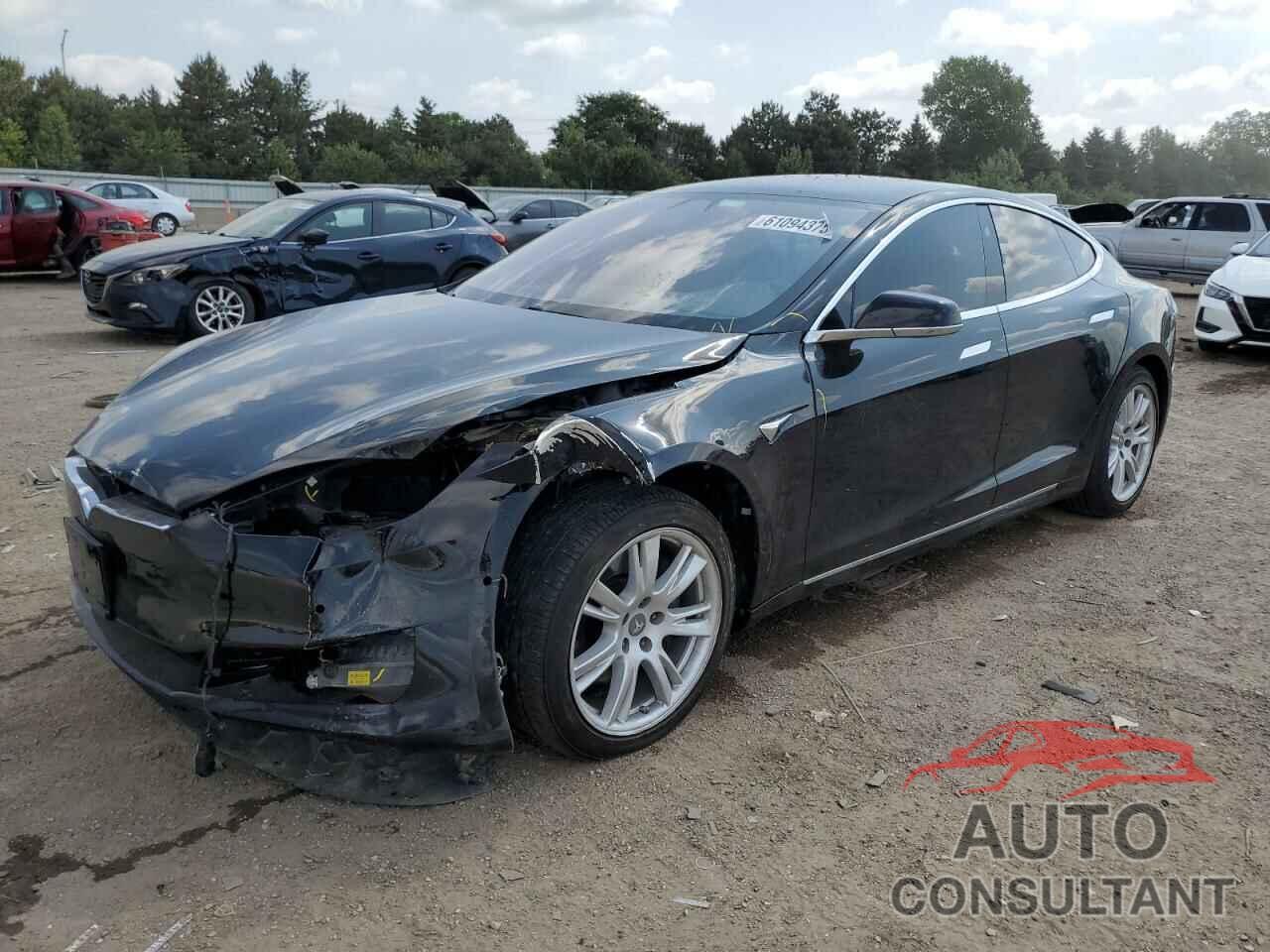 TESLA MODEL S 2021 - 5YJSA1E2XMF426999