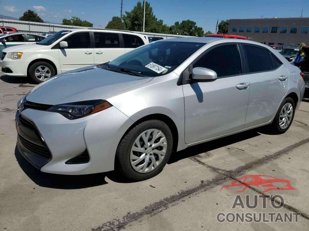 TOYOTA COROLLA 2018 - 2T1BURHE4JC021507