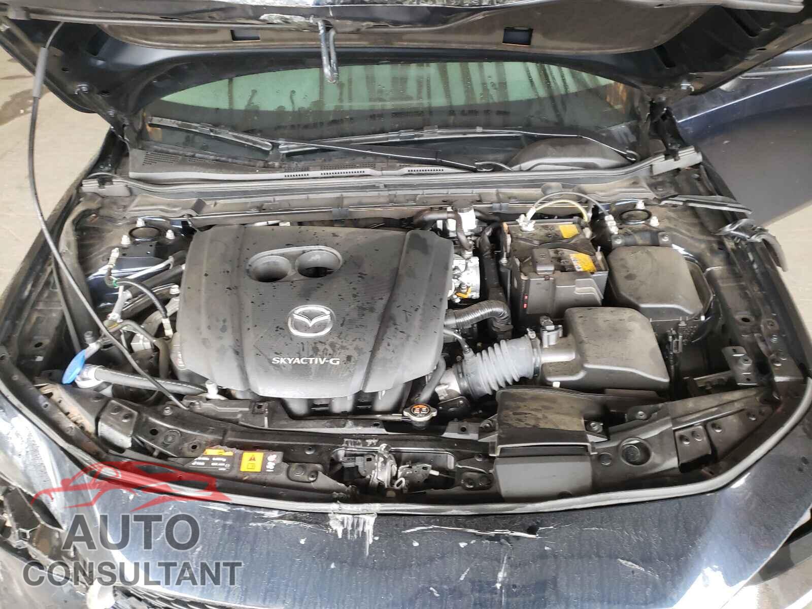 MAZDA 3 2019 - JM1BPACM4K1102245