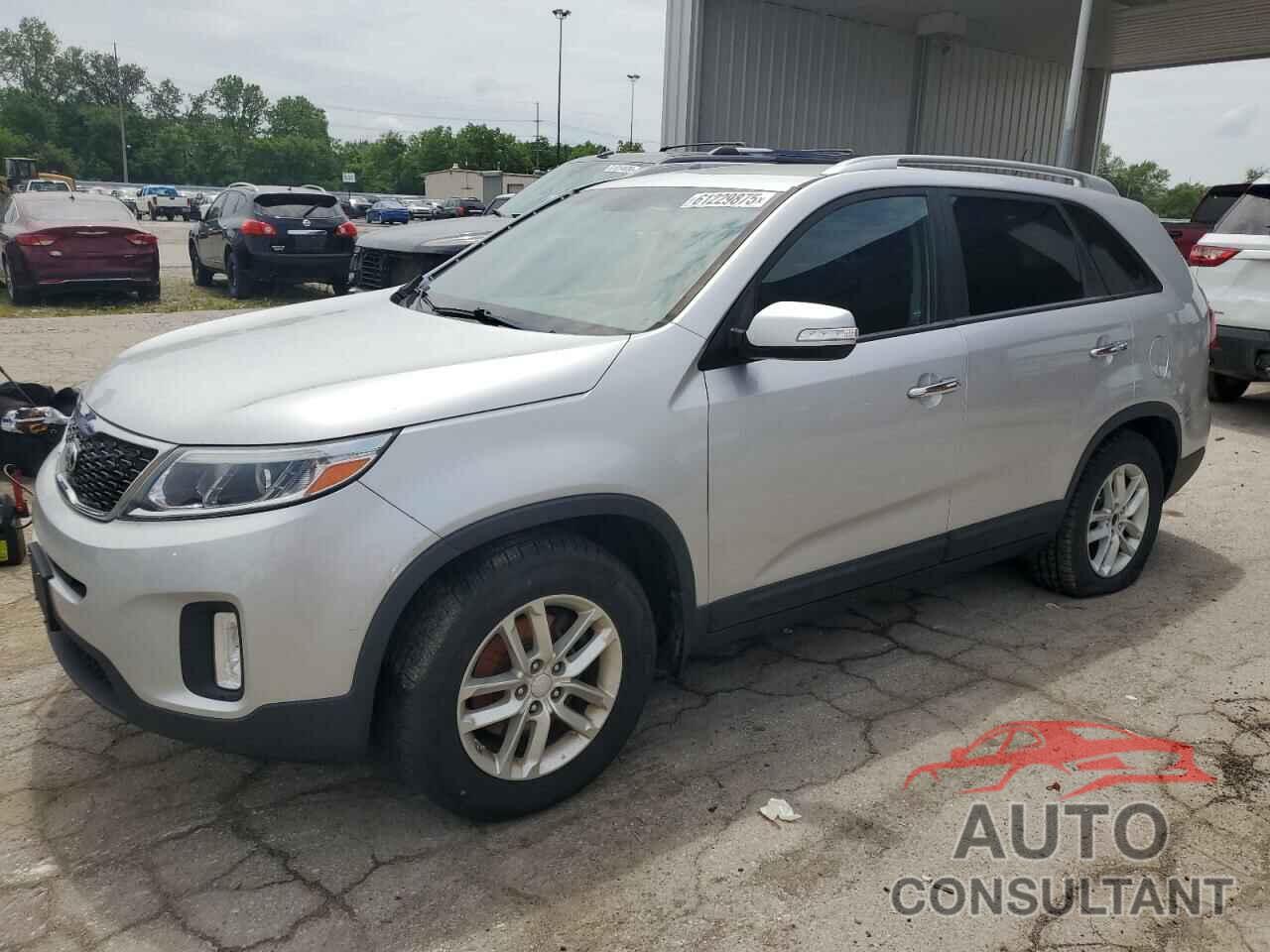 KIA SORENTO 2015 - 5XYKT4A69FG575775