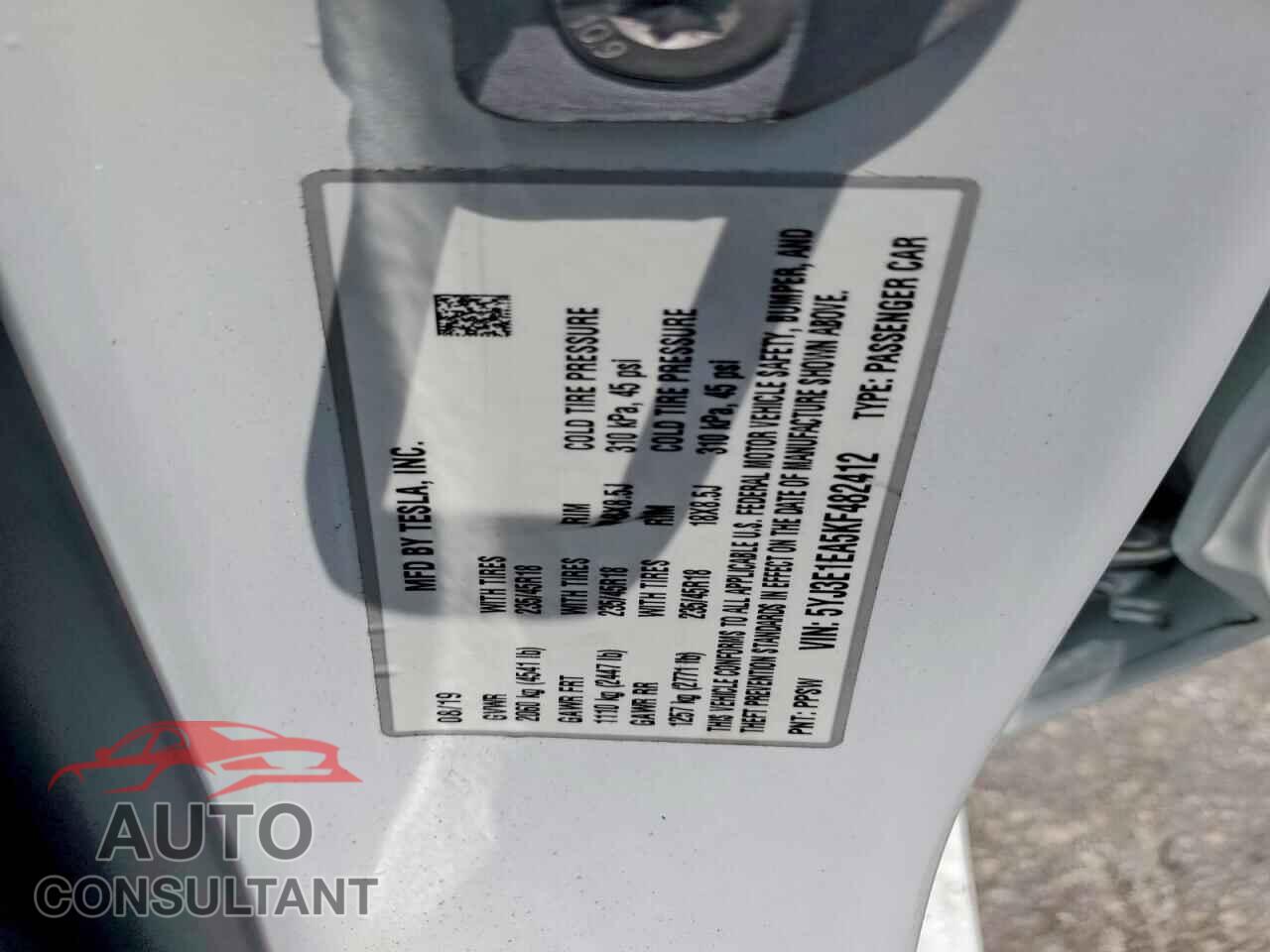 TESLA MODEL 3 2019 - 5YJ3E1EA5KF482412