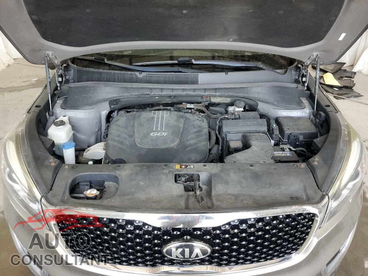 KIA SORENTO 2017 - 5XYPHDA51HG206054