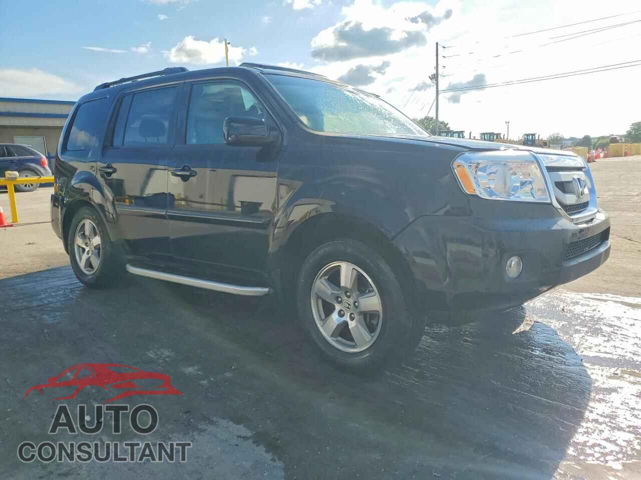 HONDA PILOT 2011 - 5FNYF3H55BB037097