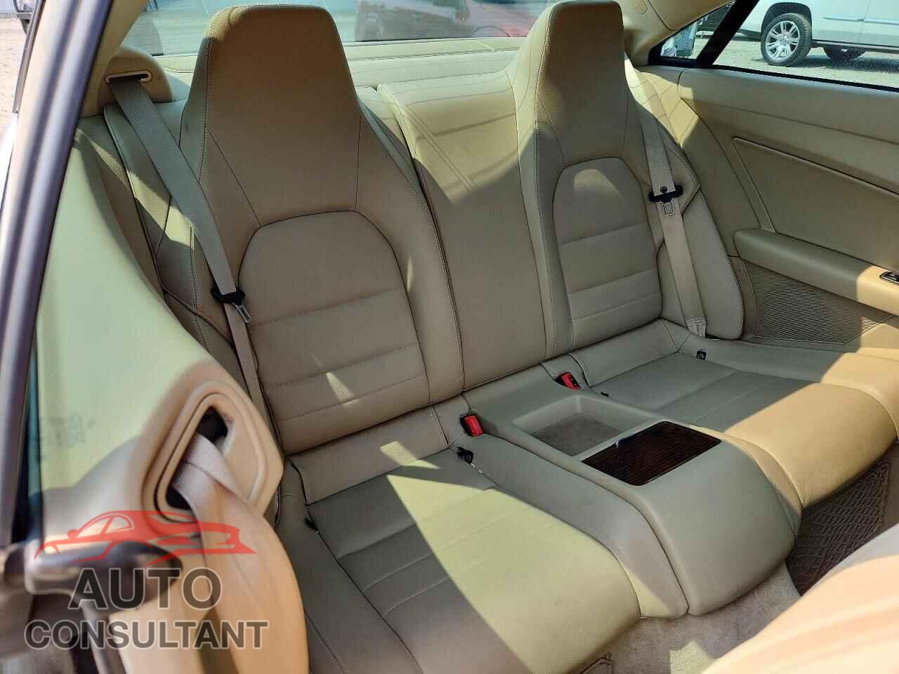 MERCEDES-BENZ E-CLASS 2011 - WDDKJ5GBXBF063316