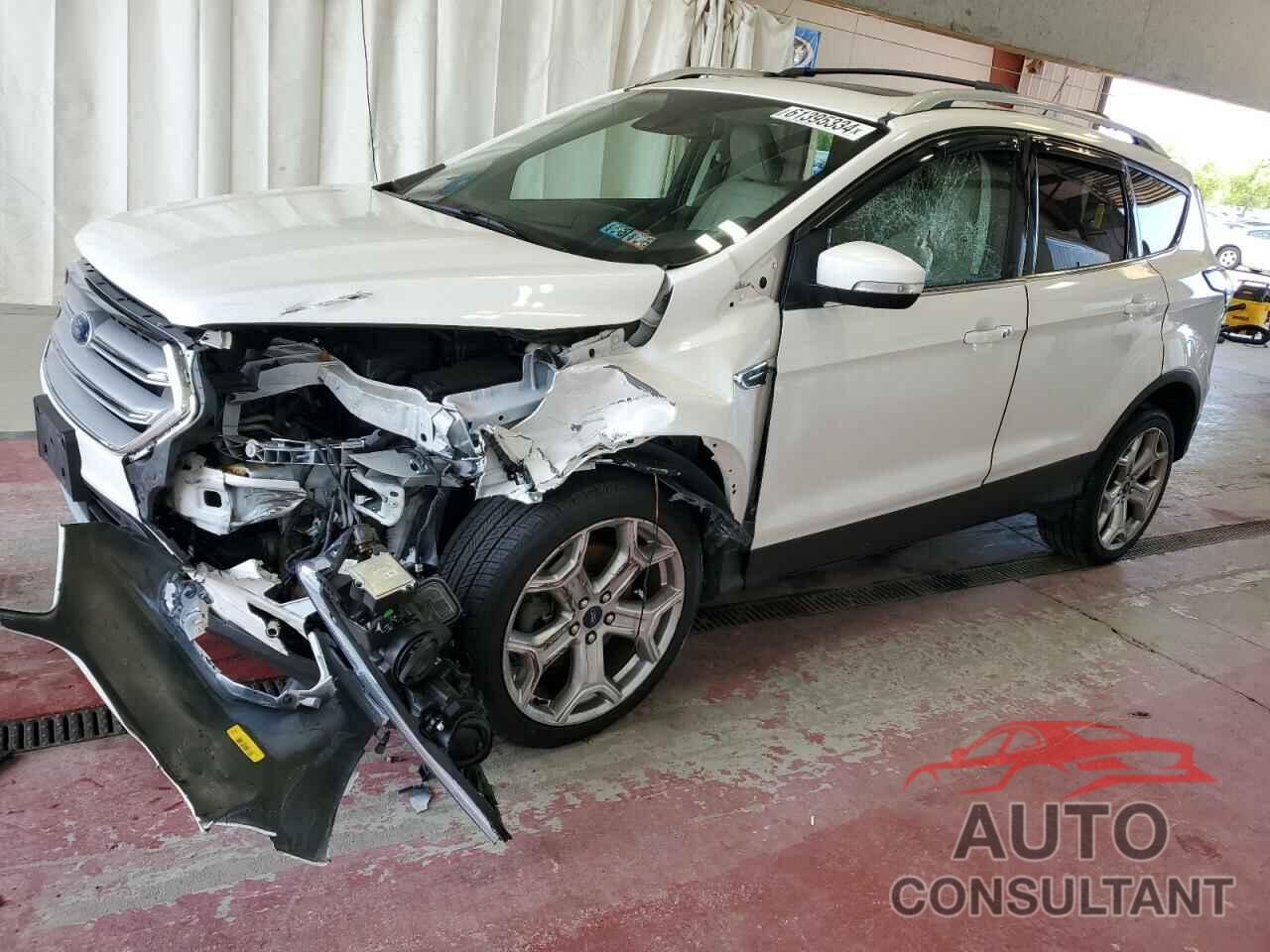 FORD ESCAPE 2018 - 1FMCU9J91JUC56673