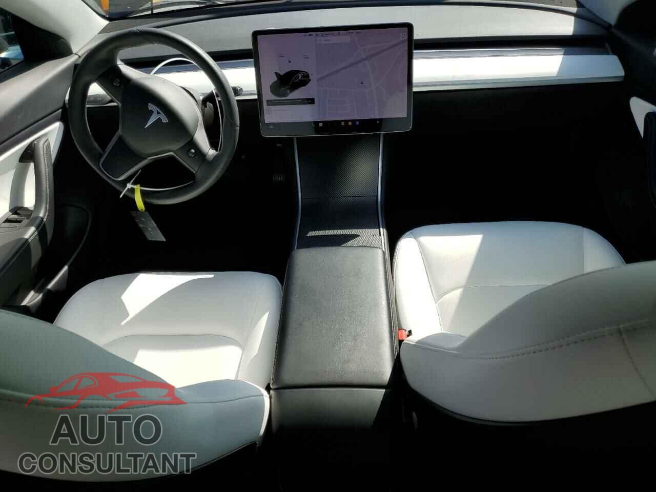 TESLA MODEL 3 2020 - 5YJ3E1EBXLF668618