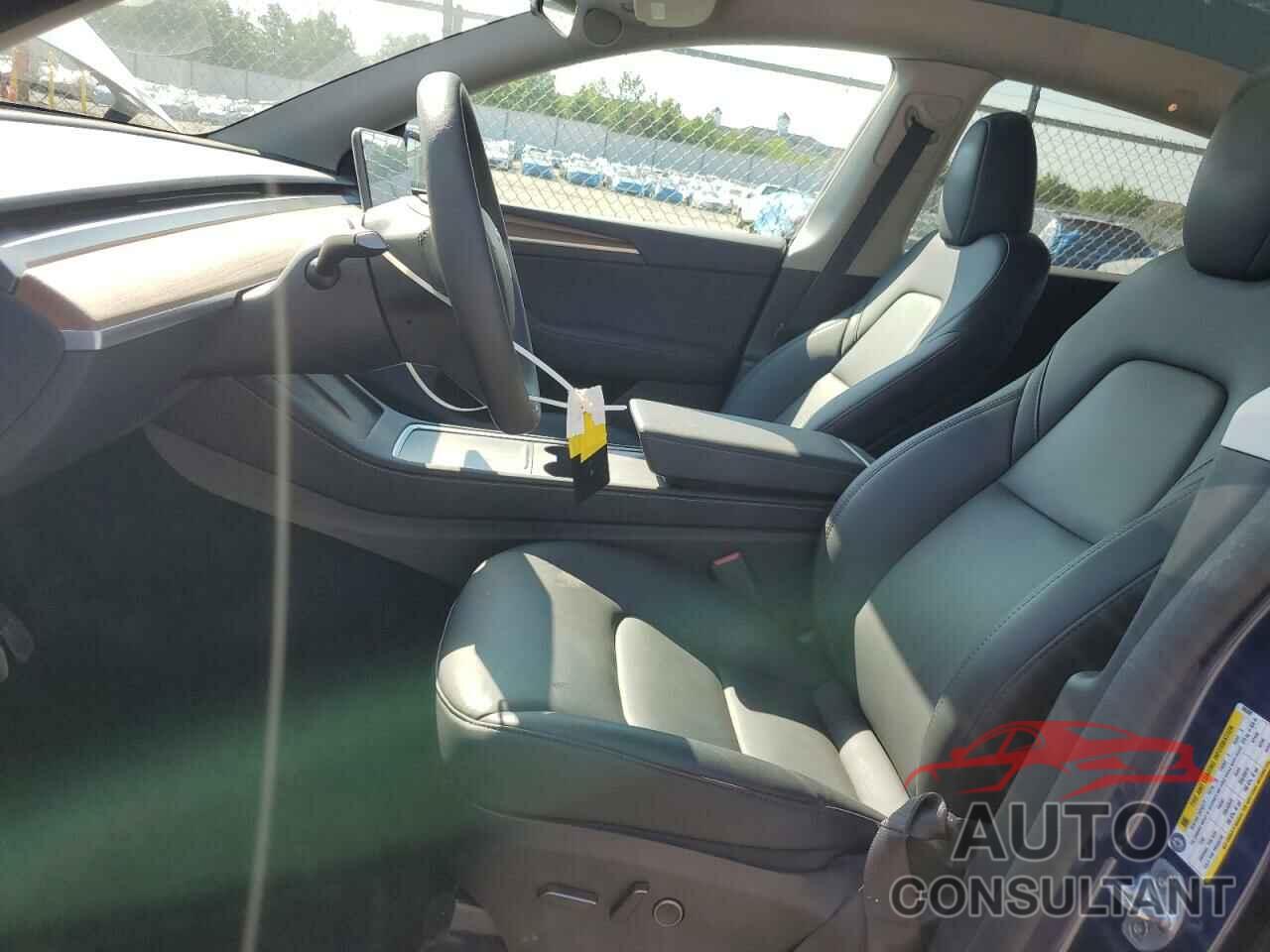 TESLA MODEL Y 2024 - 7SAYGDEEXRF086509