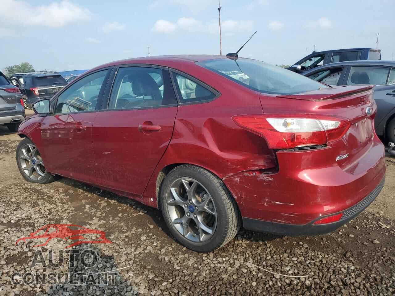 FORD FOCUS 2014 - 1FADP3F2XEL217719