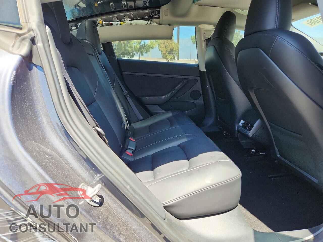 TESLA MODEL 3 2023 - 5YJ3E1EA1PF680671