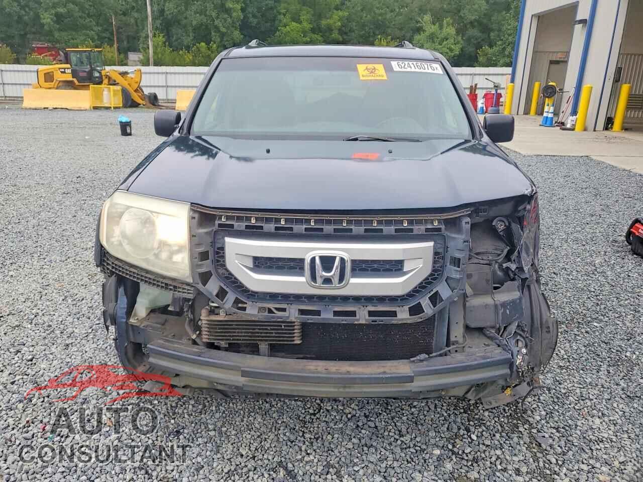 HONDA PILOT 2011 - 5FNYF3H22BB036995