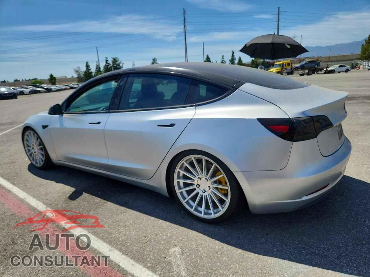 TESLA MODEL 3 2018 - 5YJ3E1EA3JF156770
