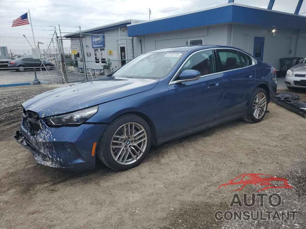 BMW 5 SERIES 2024 - WBA43FJ04RCS62882