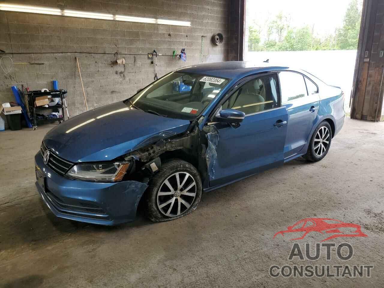 VOLKSWAGEN JETTA 2017 - 3VWDB7AJ2HM411076