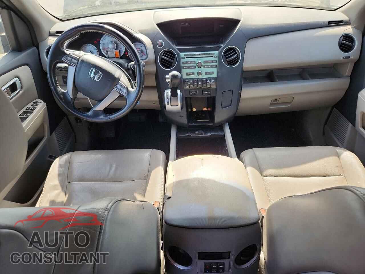 HONDA PILOT 2010 - 5FNYF3H57AB012698