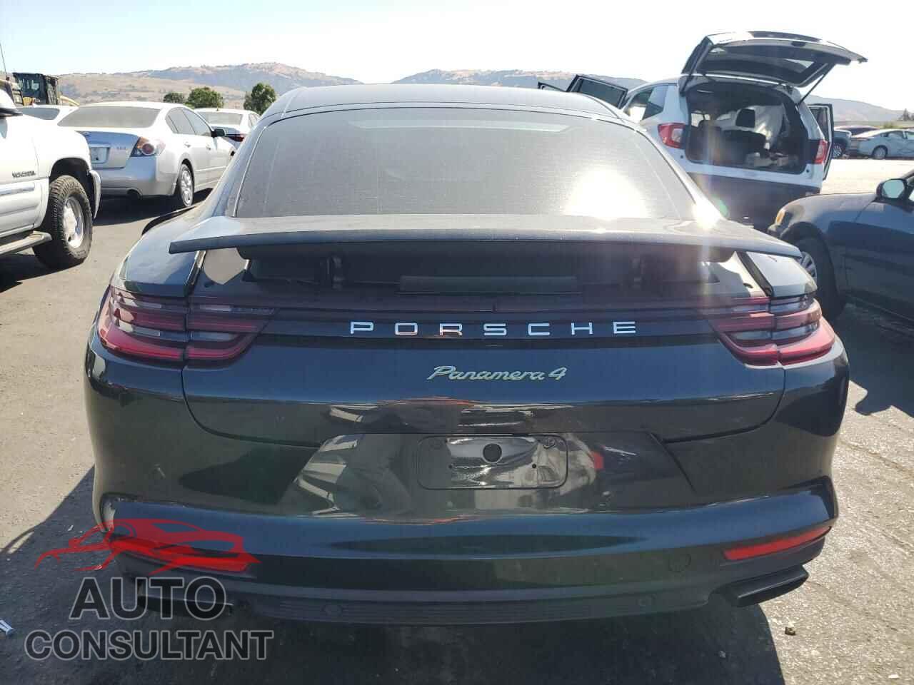 PORSCHE PANAMERA 2020 - WP0AE2A74LL133344