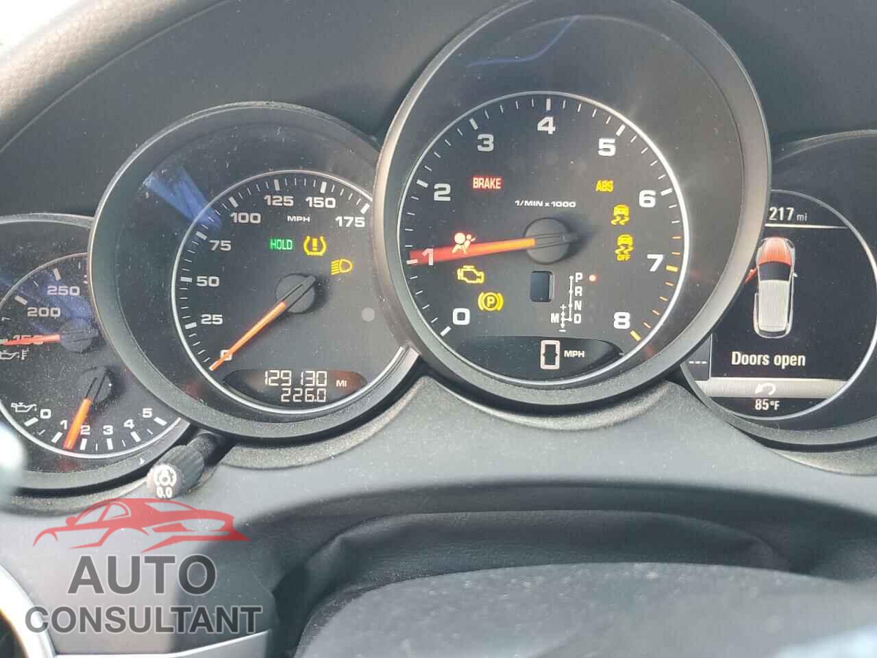 PORSCHE CAYENNE 2016 - WP1AA2A2XGLA03850
