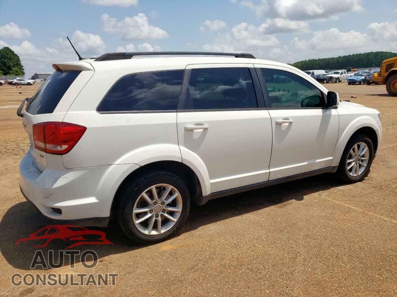 DODGE JOURNEY 2015 - 3C4PDCBB5FT707917
