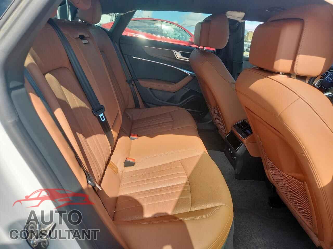 AUDI A7 2019 - WAUV2AF27KN090796