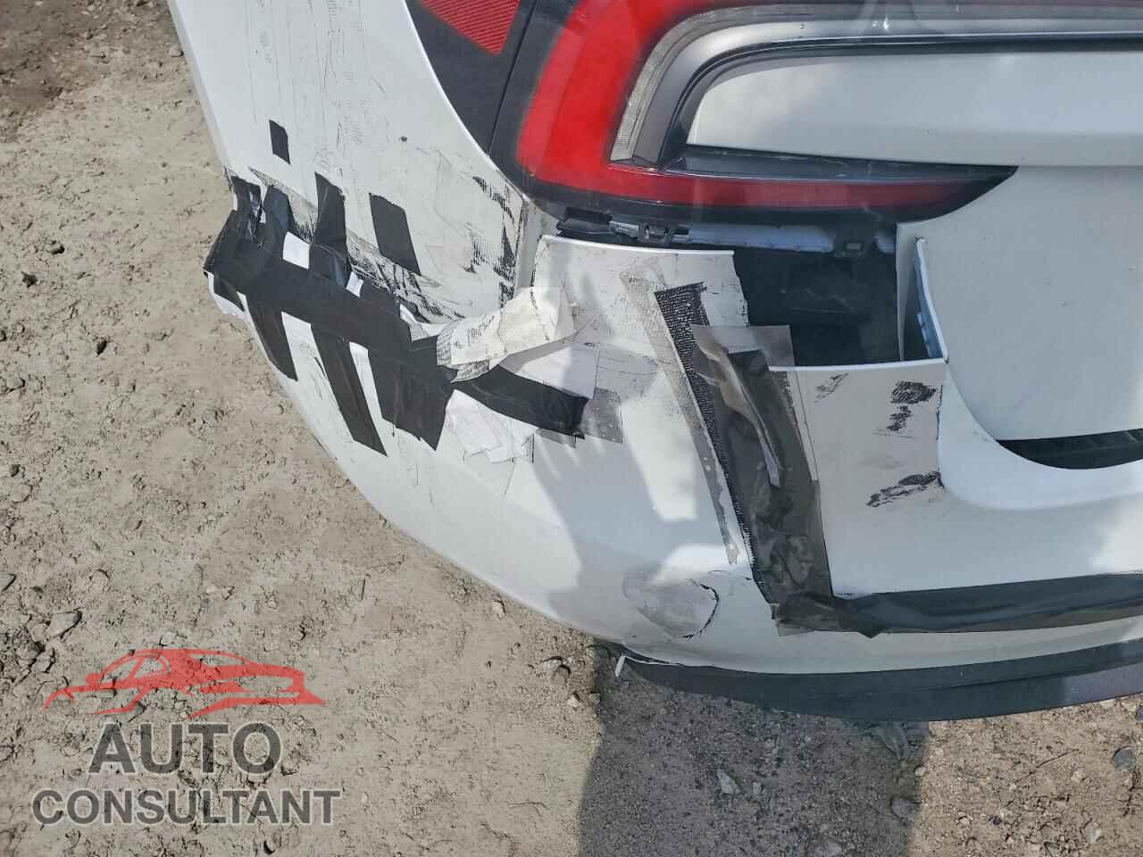 TESLA MODEL 3 2024 - 5YJ3E1EA9RF784246