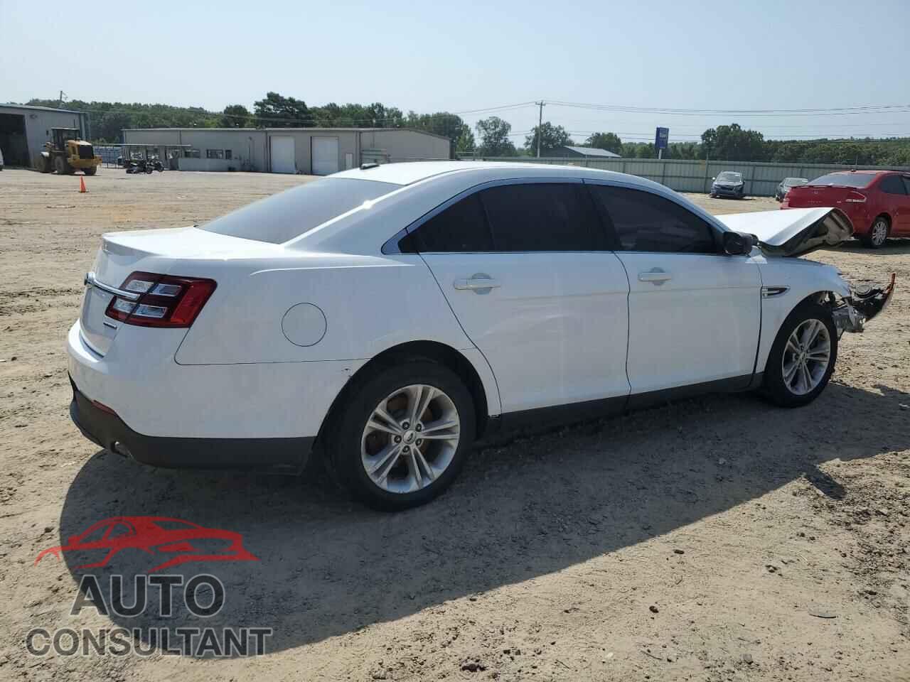 FORD TAURUS 2017 - 1FAHP2D83HG132463