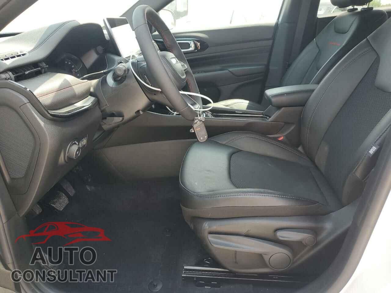 JEEP COMPASS 2025 - 3C4NJDDN6ST543276
