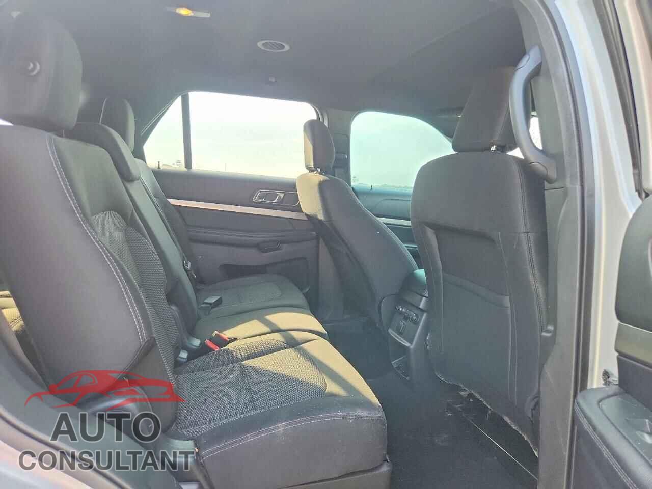 FORD EXPLORER 2019 - 1FM5K8D84KGA61520