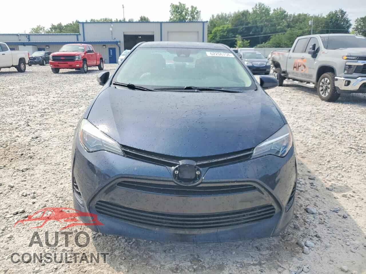 TOYOTA COROLLA 2017 - 5YFBURHE6HP649109