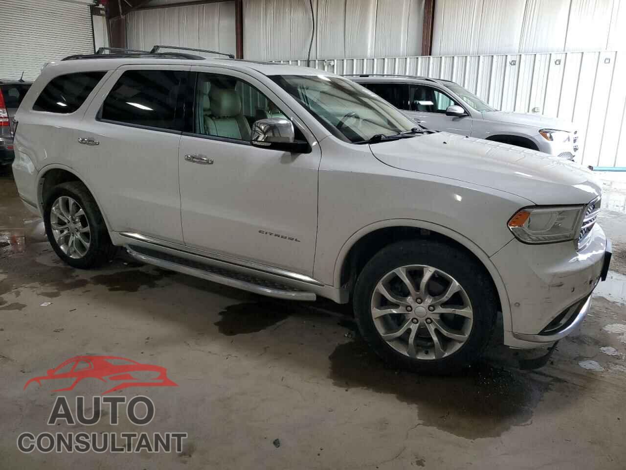 DODGE DURANGO 2018 - 1C4SDJET4JC101127