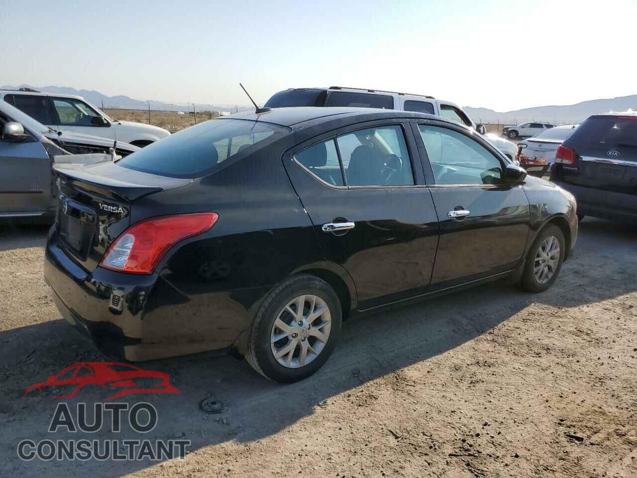 NISSAN VERSA 2017 - 3N1CN7AP1HL824691