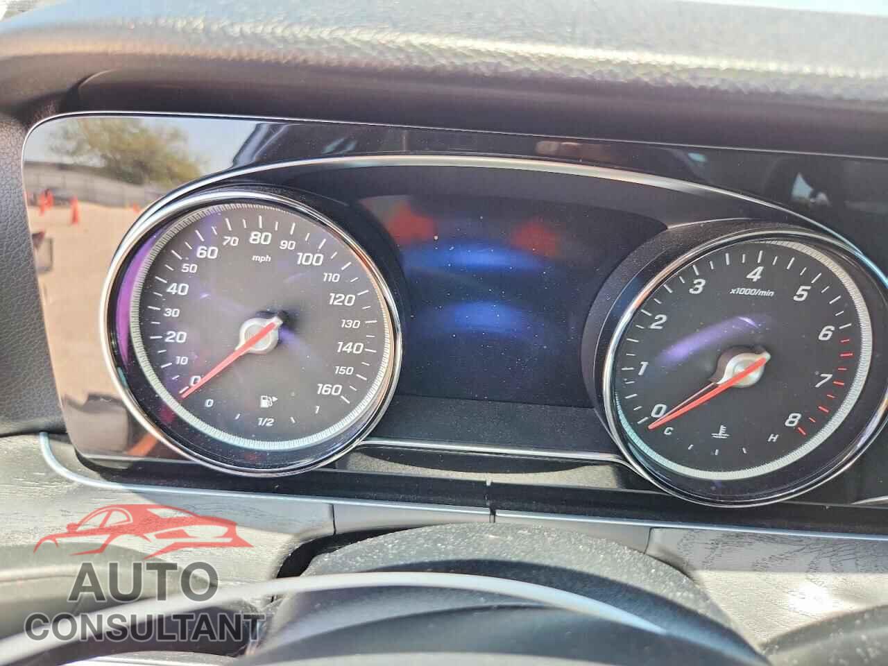 MERCEDES-BENZ E-CLASS 2018 - WDDZF4JB5JA395047