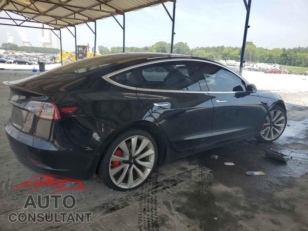 TESLA MODEL 3 2018 - 5YJ3E1EB8JF082223