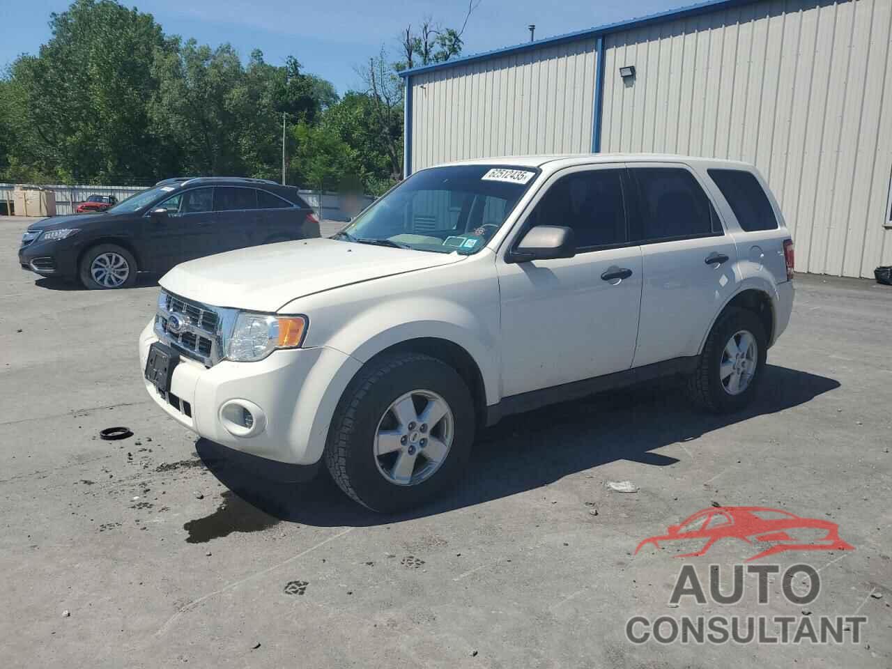 FORD ESCAPE 2010 - 1FMCU9C77AKB93098