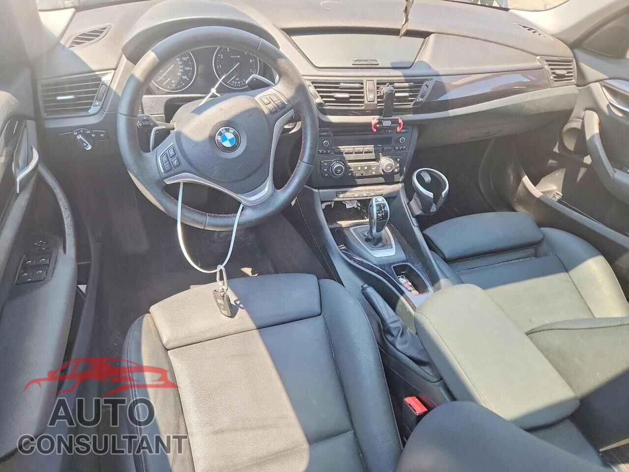 BMW X1 2014 - WBAVL1C59EVY20854