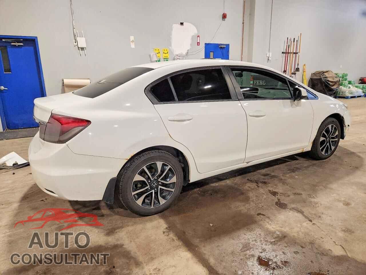 HONDA CIVIC 2013 - 2HGFB2E57DH031902