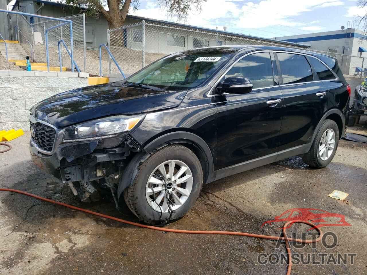 KIA SORENTO 2019 - 5XYPG4A39KG582123