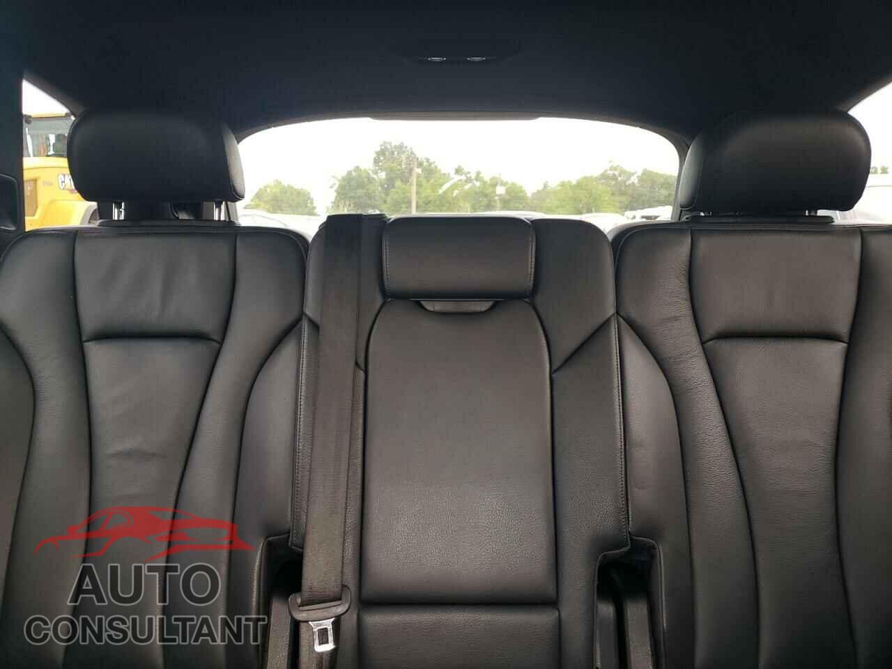 AUDI Q7 2017 - WA1AHAF76HD048253