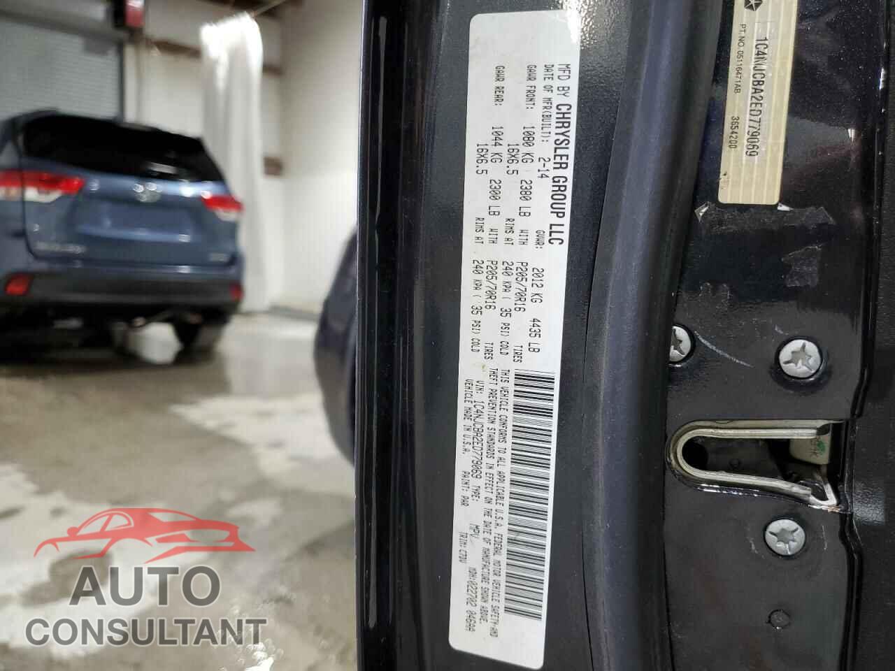JEEP COMPASS 2014 - 1C4NJCBA2ED779069