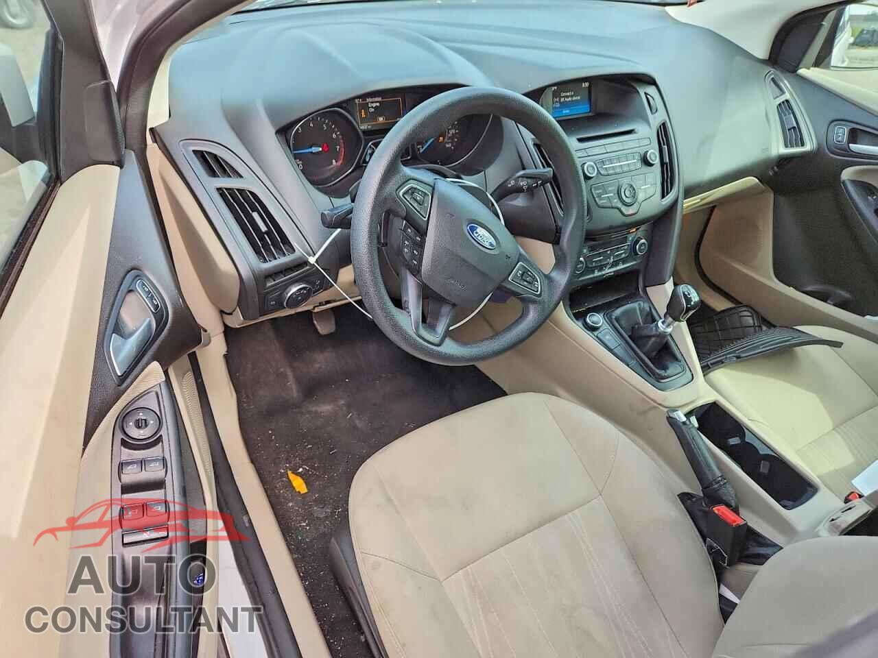 FORD FOCUS 2017 - 1FADP3FE8HL269865