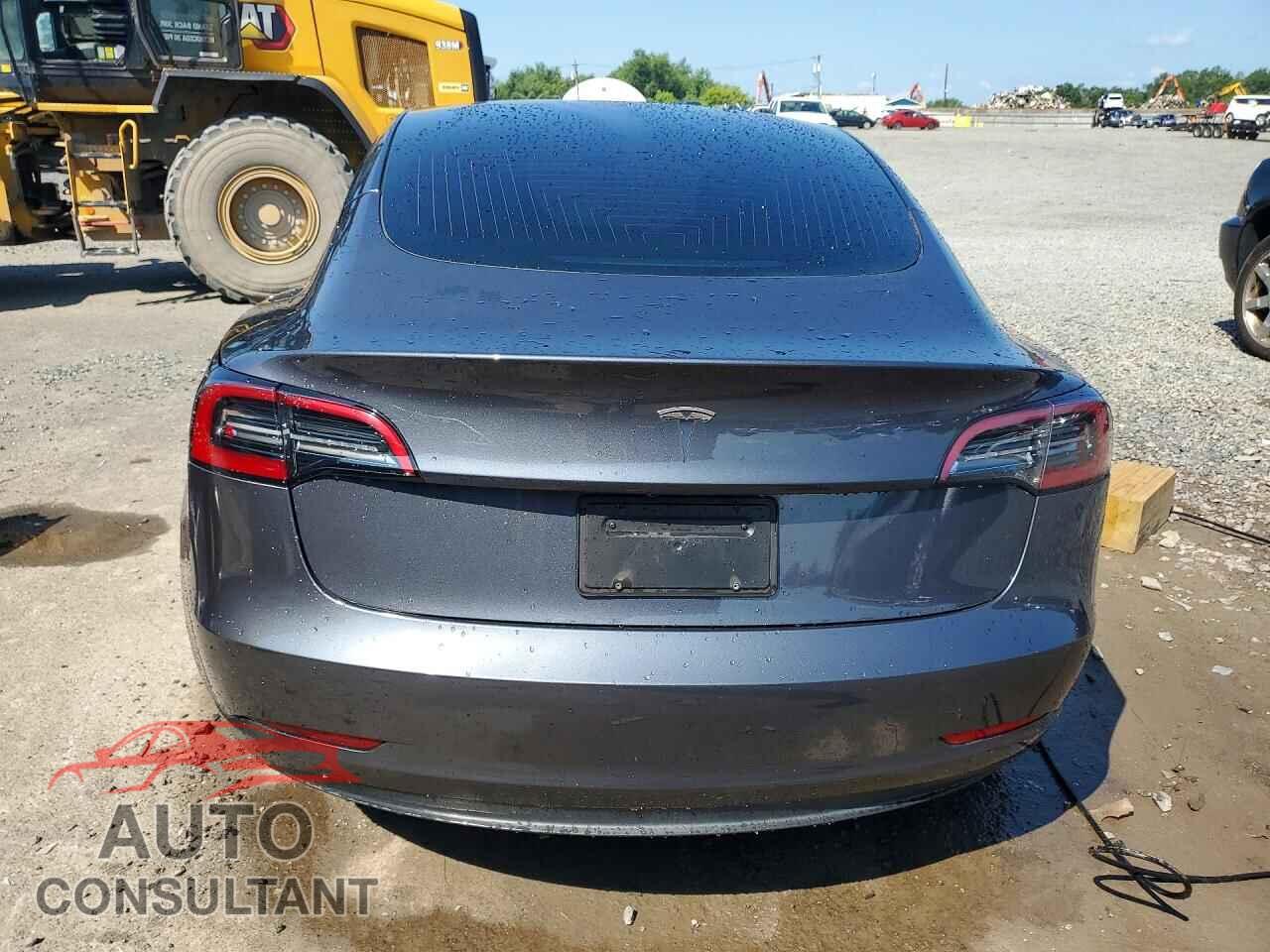 TESLA MODEL 3 2023 - 5YJ3E1EA5PF652422