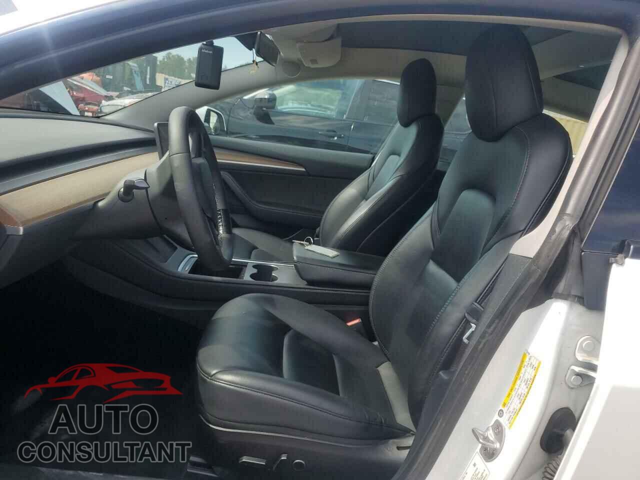 TESLA MODEL 3 2022 - 5YJ3E1EAXNF371987
