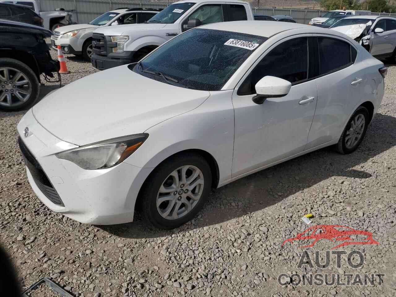TOYOTA YARIS 2017 - 3MYDLBYV7HY157113
