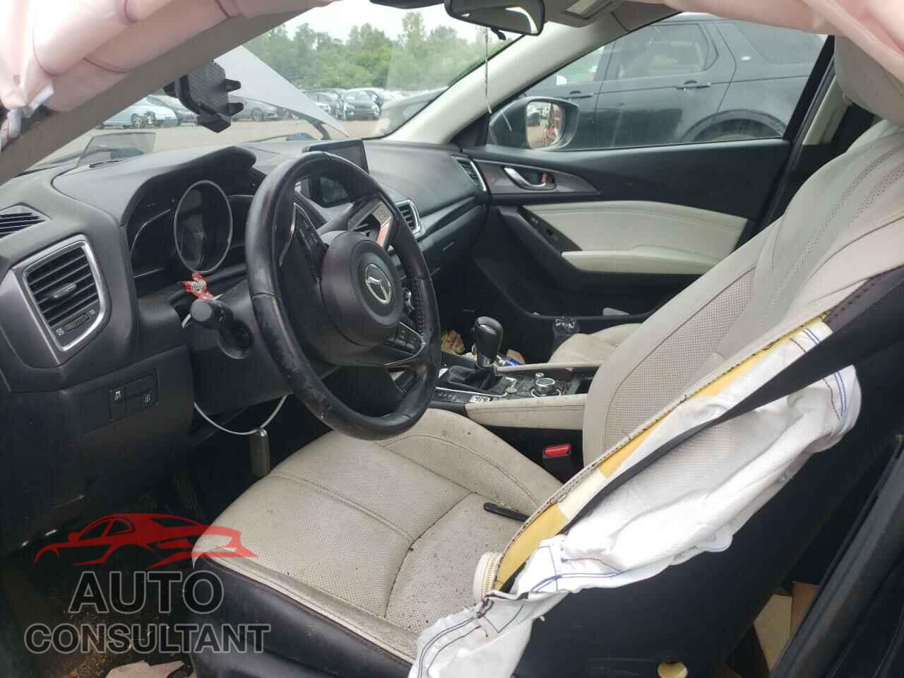 MAZDA 3 2017 - 3MZBN1M39HM133575