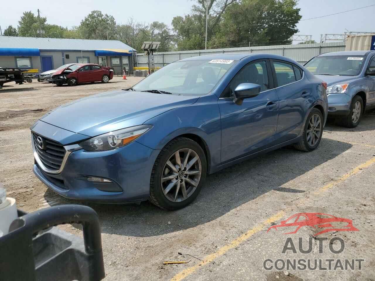 MAZDA 3 2018 - 3MZBN1V39JM222888