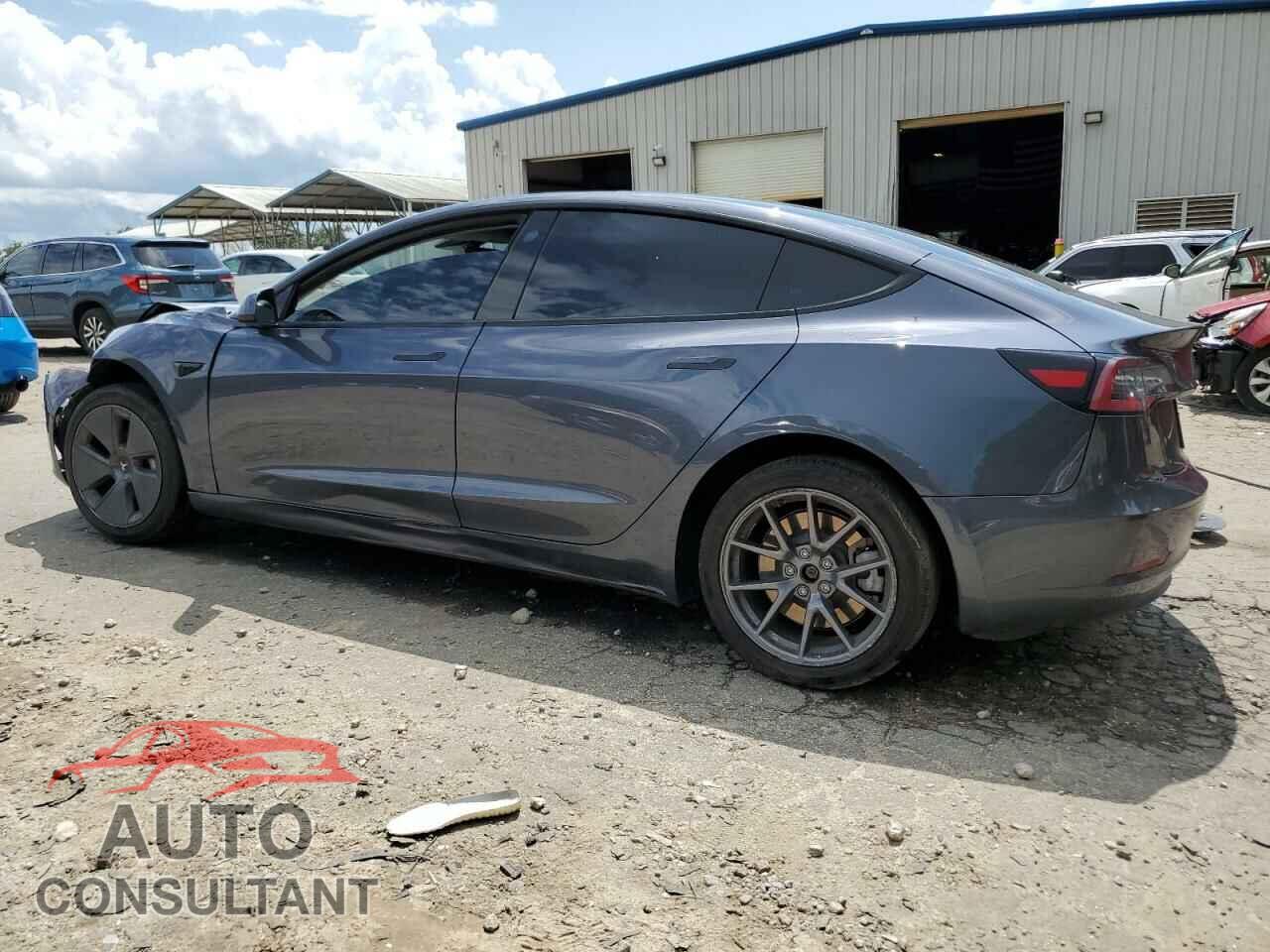 TESLA MODEL 3 2022 - 5YJ3E1EB5NF289139
