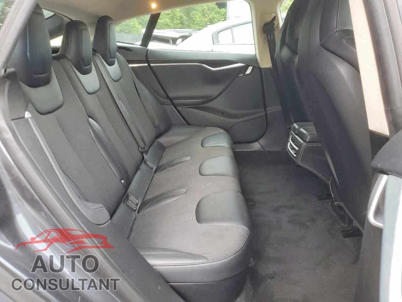 TESLA MODEL S 2015 - 5YJSA1H1XFFP72797