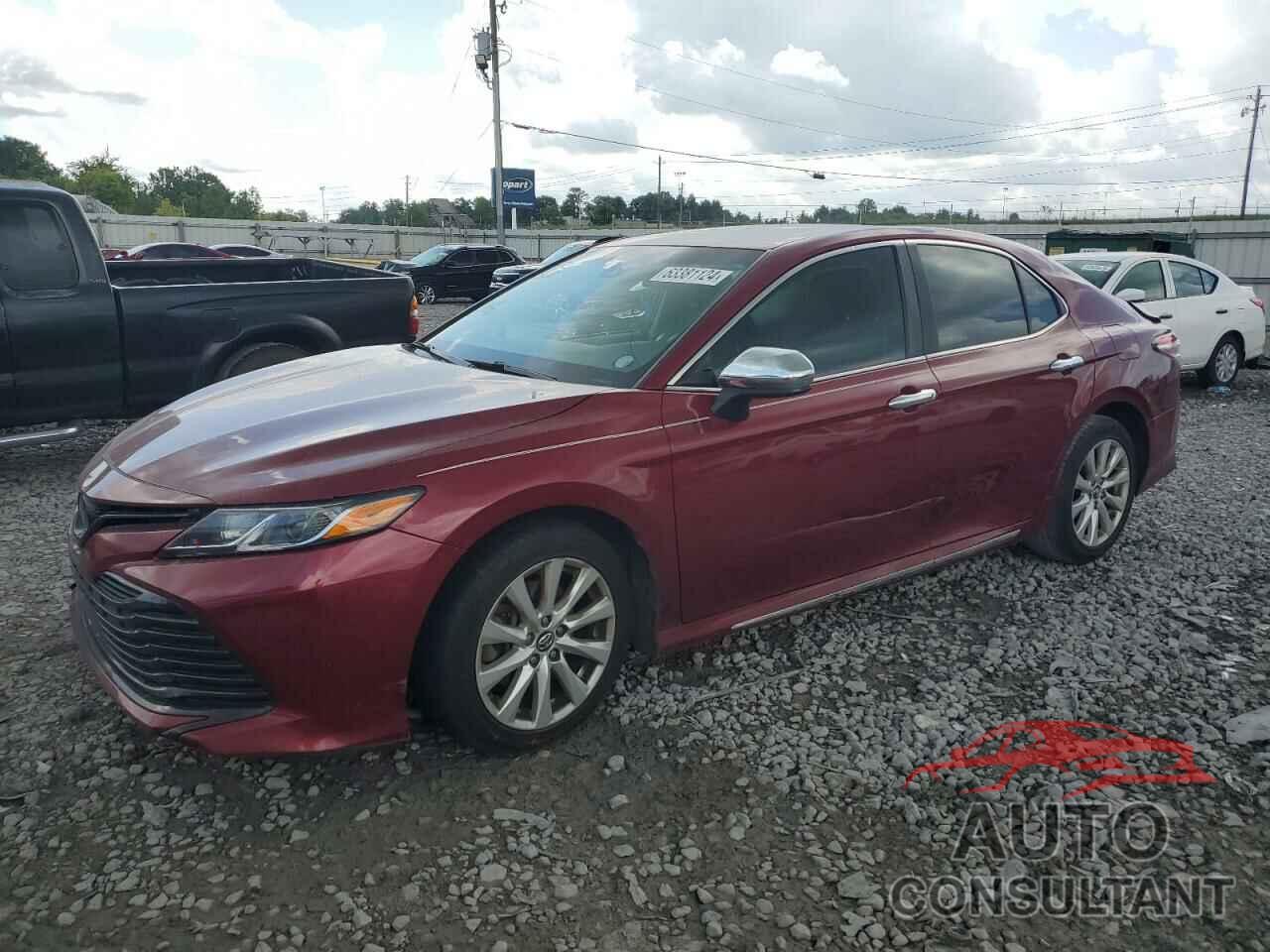 TOYOTA CAMRY 2018 - 4T1B11HK8JU528604